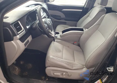 2015 Toyota Highlander Le from USA, damaged, VIN 5TDBKRFH6FS093889